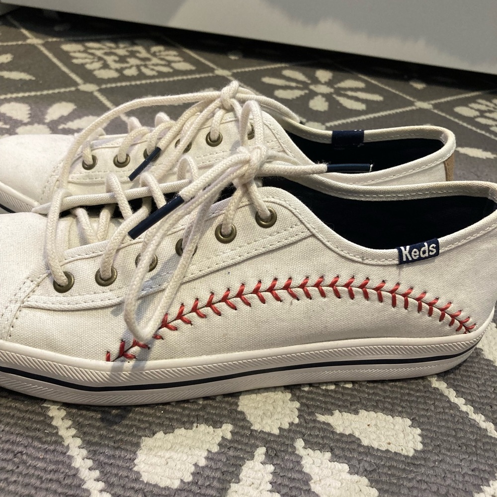 Keds baseball shoes || Size 6